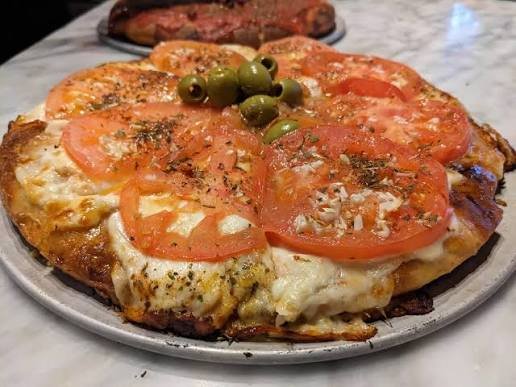 Best Pizza Porteña Near Me: A Cheese-Lover's Guide to Buenos Aires-Style Pizza